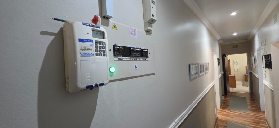 3 Bedroom Property for Sale in Flamwood North West